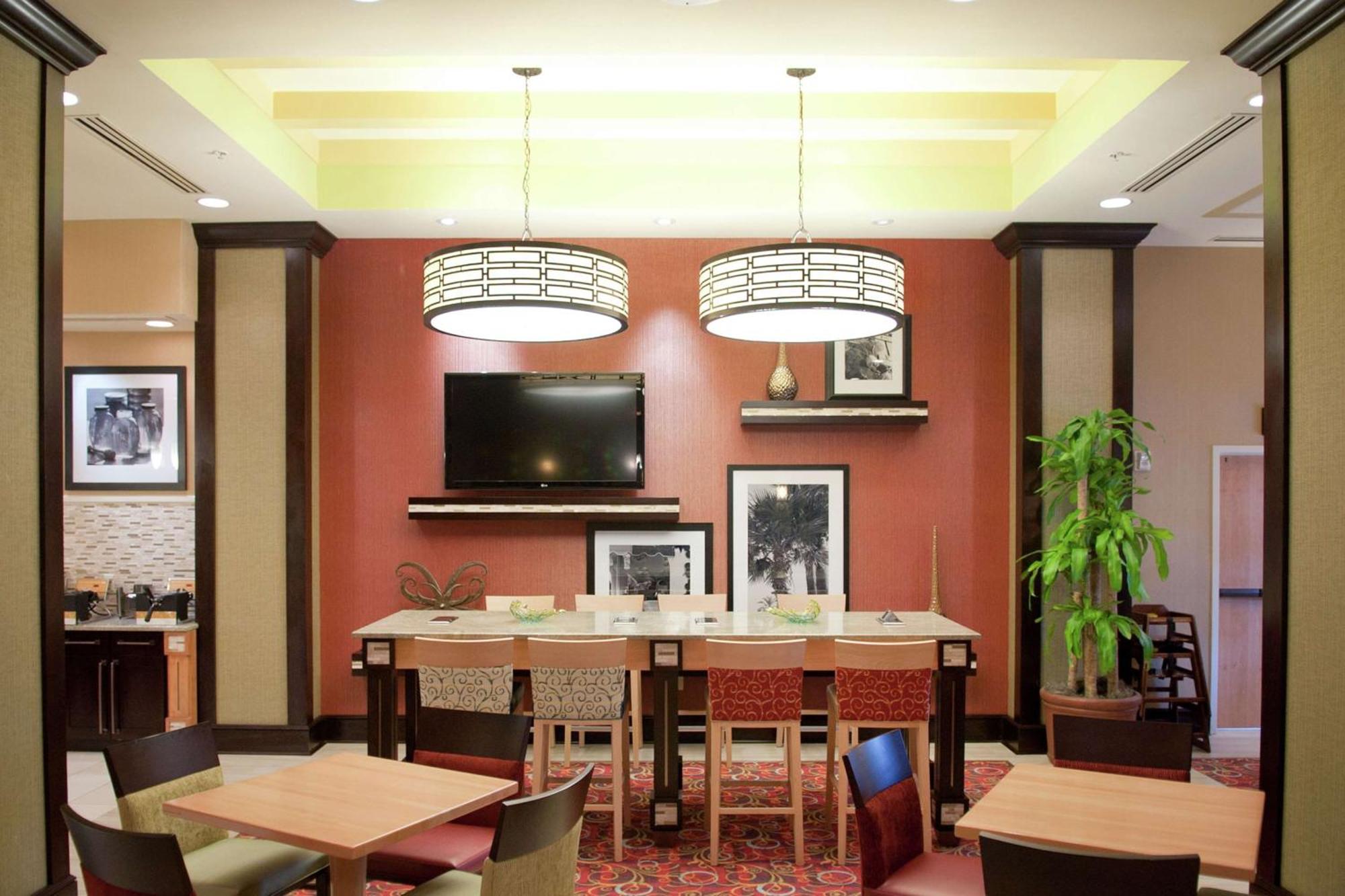 Hampton Inn & Suites St. Petersburg/Downtown Eksteriør billede