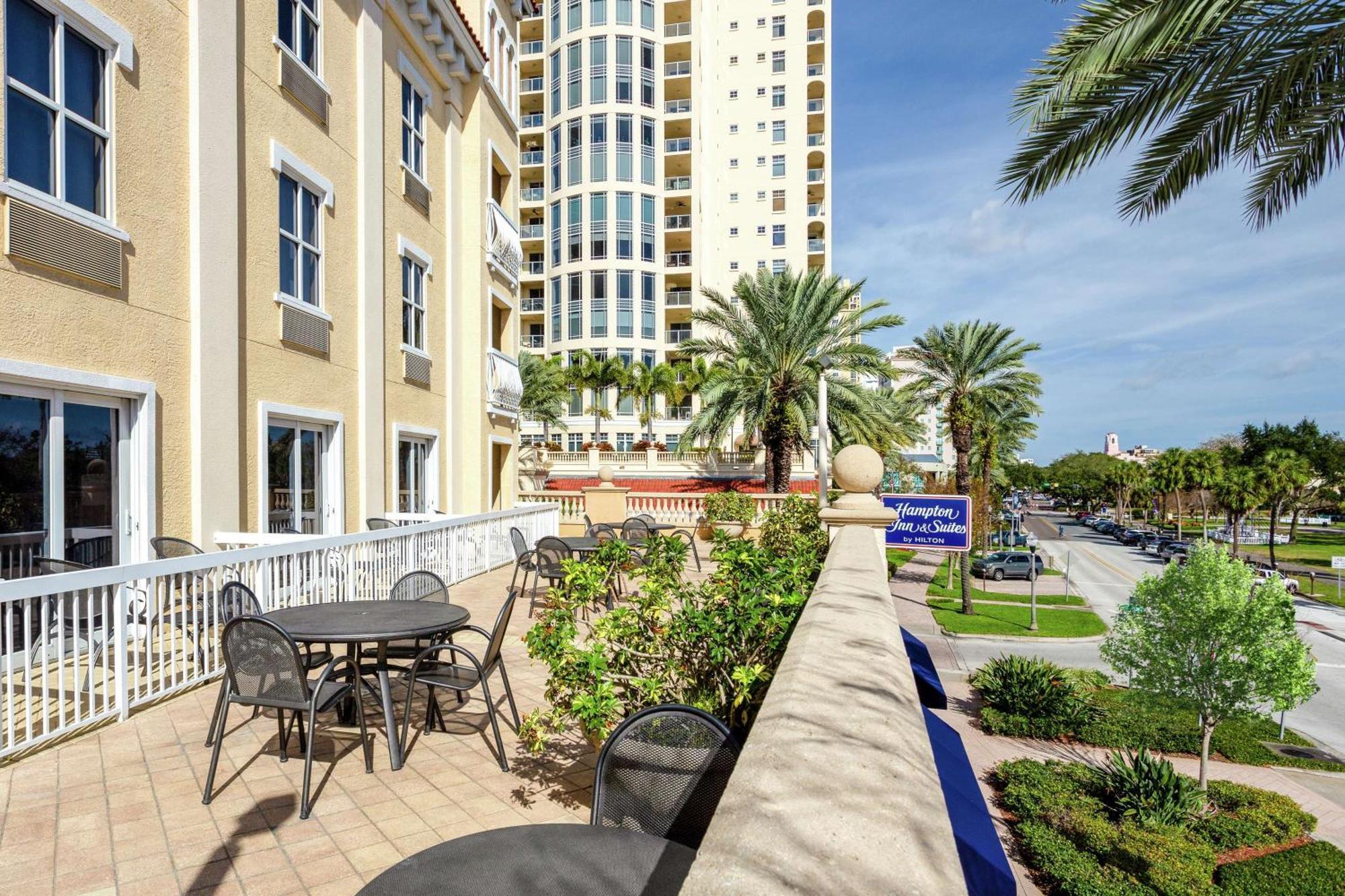 Hampton Inn & Suites St. Petersburg/Downtown Eksteriør billede
